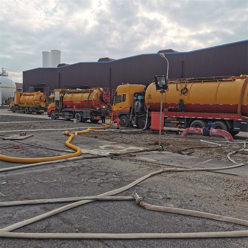 儋州污水池清理